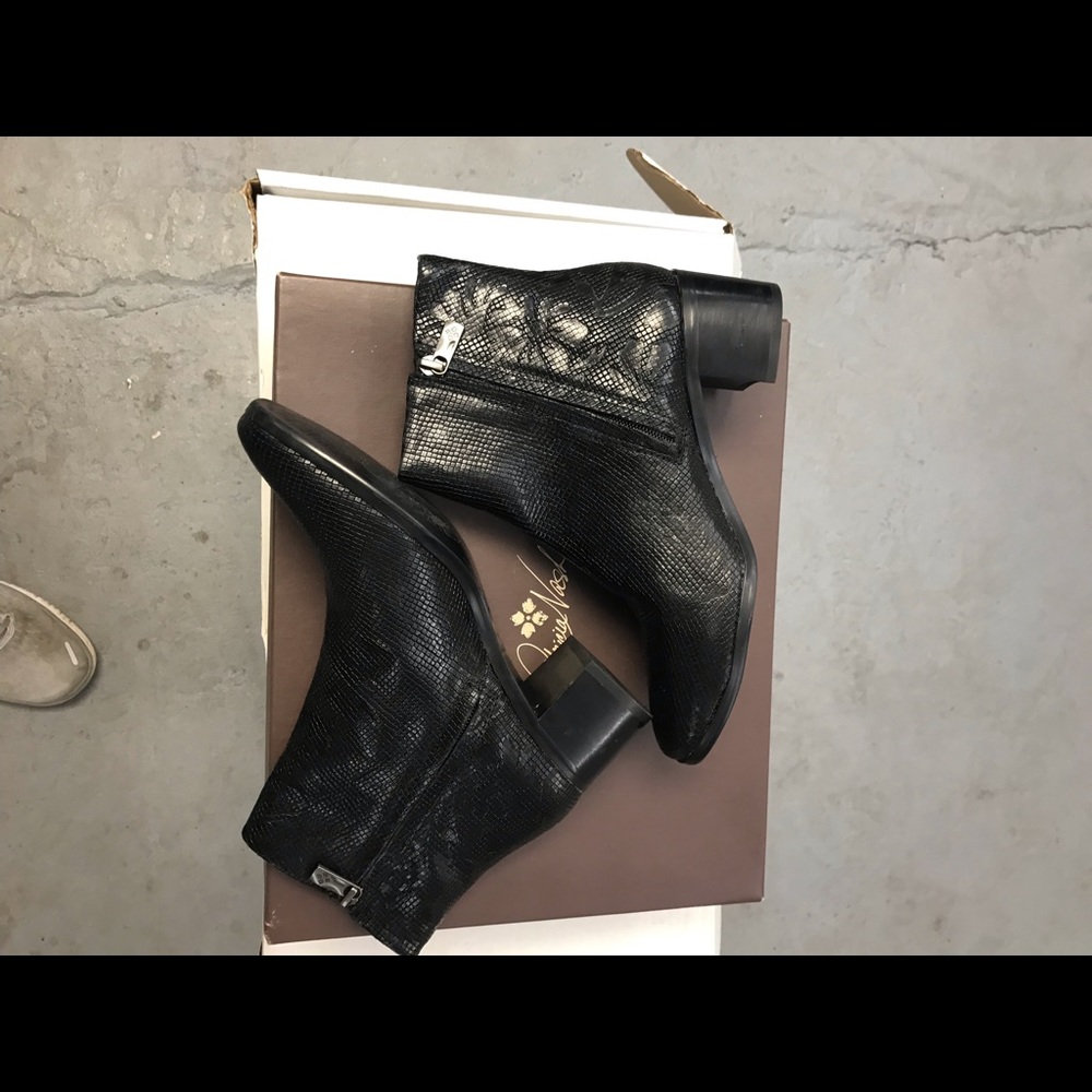 Patricia Nash shoes.